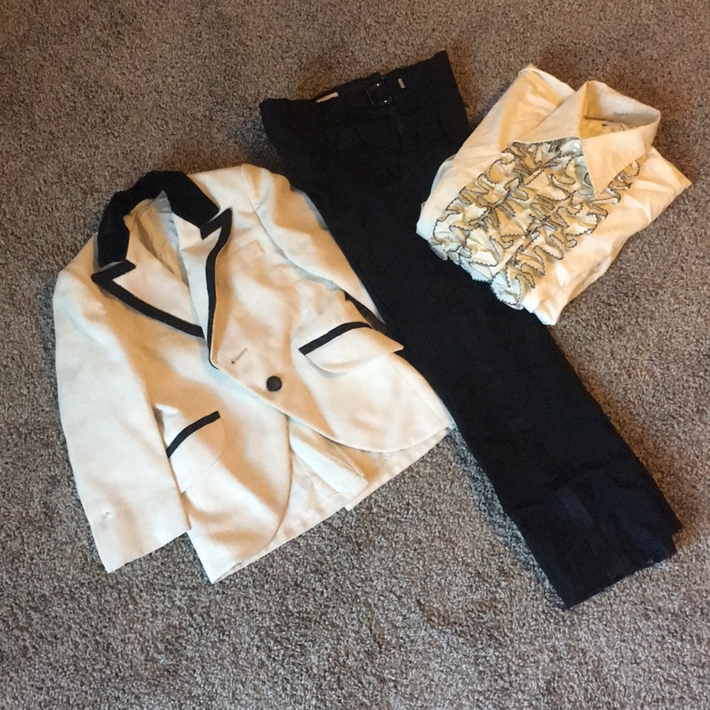 Vintage yellow & black tuxedo